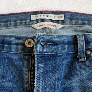 Vintage Tommy Hilfiger blue jeans
